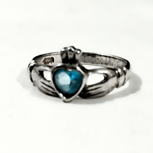 Vintage Blue Topaz Irish Sterling Claddagh Ring-6 - Picture 4 of 8